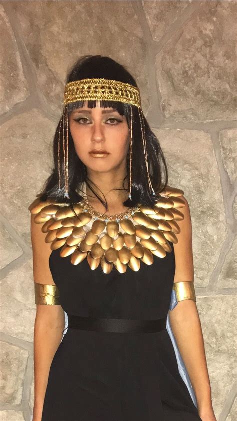 Easy Diy Cleopatra Costume Cleopatra Costume Diy Diy Cleopatra