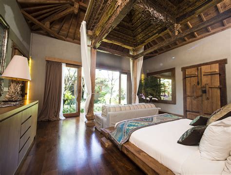 Surrounding by rice paddy field, the untouched of real bali with friendly people. Villa Shambala | Luxury villa in Seminyak Bali | Julia's Bali