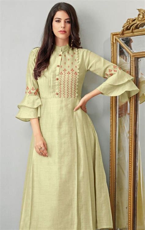 Pin By Fashion Ghar On Dresses Cotton Kurti Designs Kurta Neck