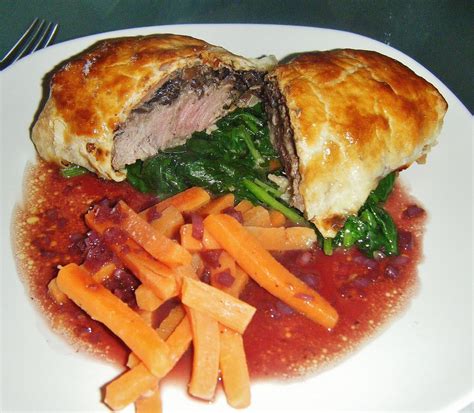 Browse all recipes and cooking tips online with knorr. the Best Recipes: Individual Beef Wellington with Red Wine Sauce
