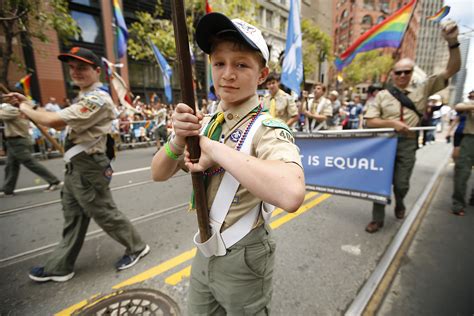 Boy Scouts Of America Ends Ban On Gay Scout Leaders Newsnow