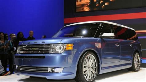 Nelly's Customized 2009 Ford Flex Unveiled at SEMA