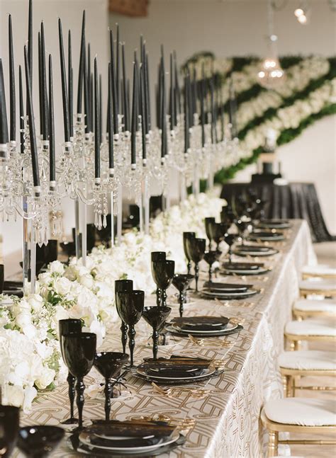Gorgeous And Unique Wedding Centerpieces For The Gala Dinner Wedmeplz