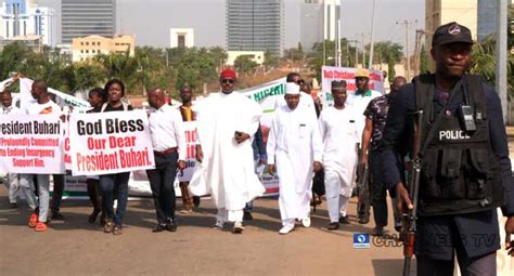 photos stay out of nigeria s domestic affairs pro buhari protesters tell international