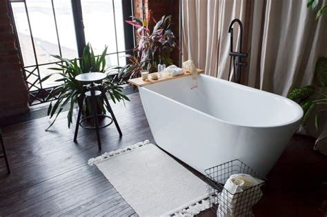 What Is The Difference Between A Garden Tub And Regular Garden Design