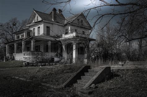 The Scariest Real Haunted Houses In America Travelkinds My Xxx