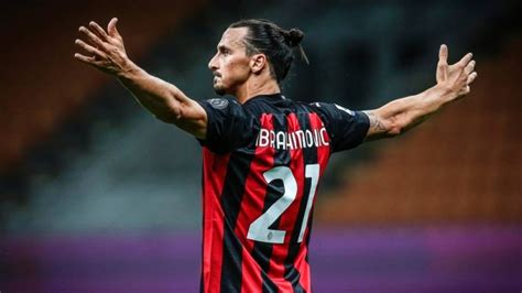 Ibrahimovic Dio Positivo A Covid Lo Inform El Milan Y Zlatan
