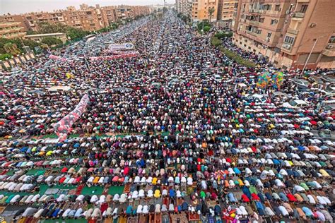 Millionen Muslime Feiern Weltweit Das Opferfest Weltchronik