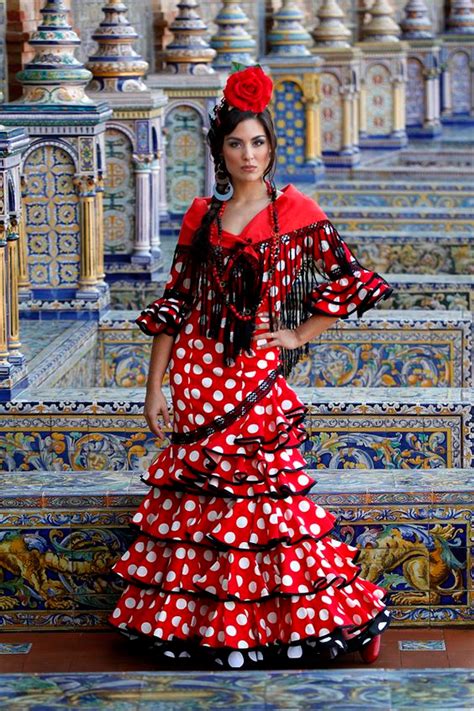 Spanish Flamenco Dancer Flamenco Dress Traditional Outfits Traditional Dresses