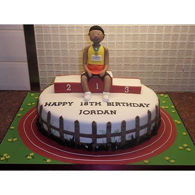 48 runner birthday cakes ranked in order of popularity and relevancy. Running track cake | 18th birthday cake, Sport cakes, Party cakes
