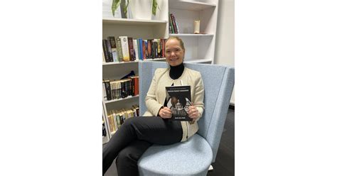 Breaking Boundaries in the Digital Era: Author Daae-Qvale Paves the Way