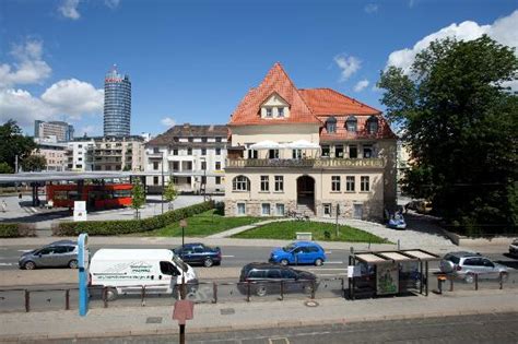 Jena paradies wurde im stundentakt von ice auf der relation von berlin über leipzig und nürnberg nach münchen angefahren. Hotel am Paradies (Jena, Germany) - Hotel Reviews ...