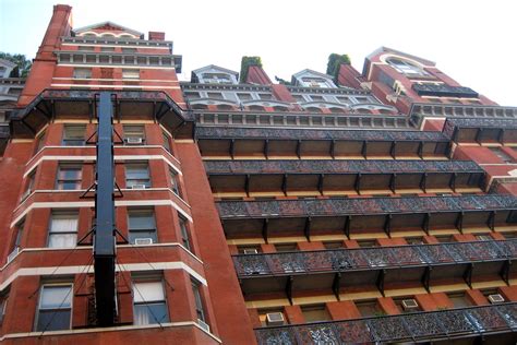 Chelsea inn hotel offers the perfect alternative to big chain hotels. NYC - Chelsea: Hotel Chelsea | The Hotel Chelsea, built in ...