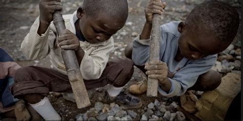 The curse of the coltan mines in congo, from rt documentary. Cobalto: basta lacrime di coccodrillo