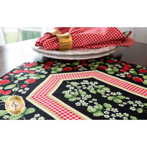 Easy Striped Table Runner Kit Strawberry Patch Shabby