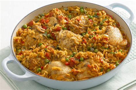 Though the arroz con pollo should taste great if you follow this recipe exactly, some chefs like to spice their sofrito up with some of their favorite flavors as a. Florida-Style Arroz Con Pollo Recipe