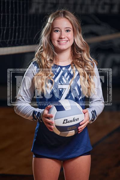 2022 Volleyball Remington Yearbook