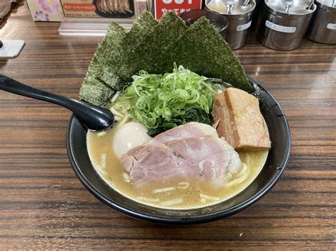 The Best Hangover Cure Iekei Tonkotsu Shoyu Ramen At Paimen In Tokyo