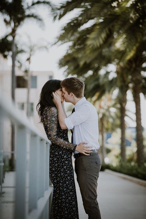 Intimate Courthouse Wedding In Downtown San Diego You Dont Have To