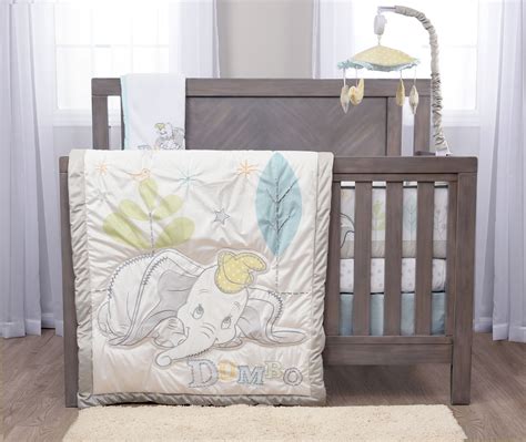 This baby bedding for girls and boy cuddly? So adorable! Found it on Sears.ca! #dumbo #disneybaby http ...