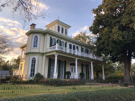 Travel Step Back In Time In Historic Jefferson Texas Orange County