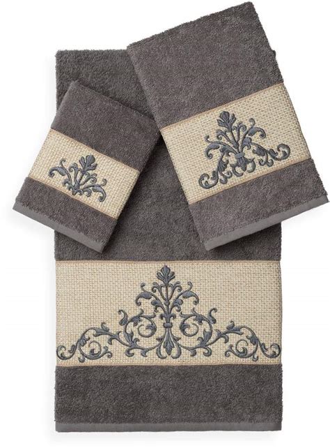 Linum Home Textiles Scarlet 3 Piece Embellished Bath Towel Set Fancy