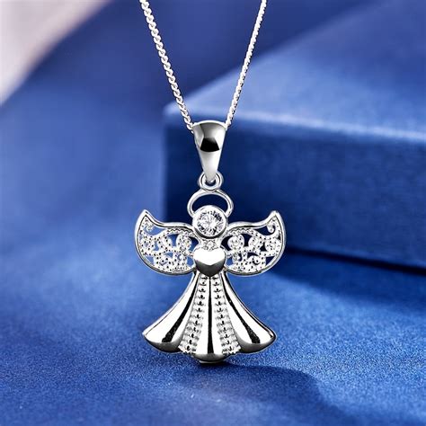 925 Sterling Silver Angel Wings Pendant Necklace Inlaid Shiny Zircon