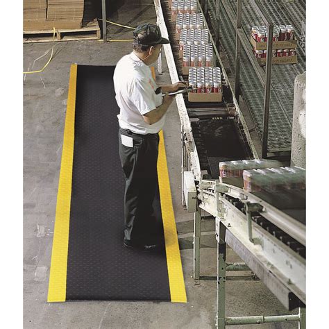Notrax Bubble Sof Tred Safetyanti Fatigue Mat With Dyna Shield — 2ft