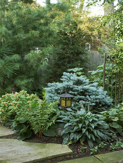 Try these landscaping ideas for front yard flowerbeds. Landscaping Ideas for the Front Yard | Low maintenance ...