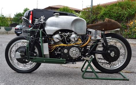 In this video road tester dan sutherland takes this middleweight retro adventure bike to task on the our moto guzzi v85tt owners' reviews show some people love their bikes, while others have had some serious reliability issues, including one unlucky. Built with the Original Plans - 1955 Moto Guzzi V8 | Bike ...