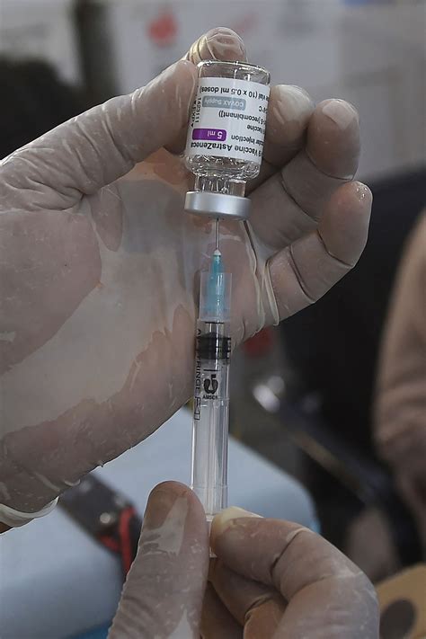 Sanidad Vacunará Con Pfizer Las Segundas Dosis De Los Menores De 60