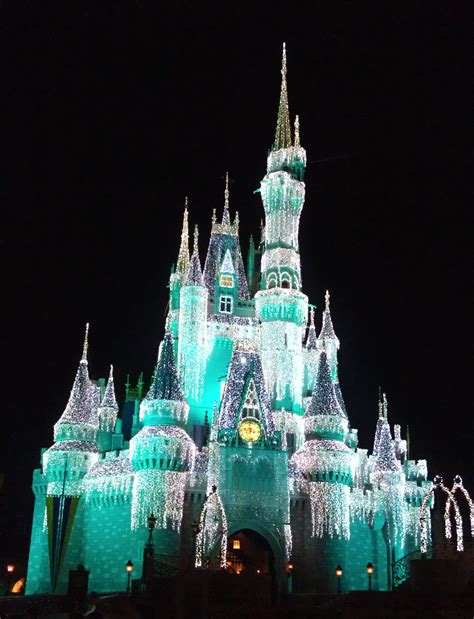 Christmas In July Must Sees At Walt Disney World During The Holidays