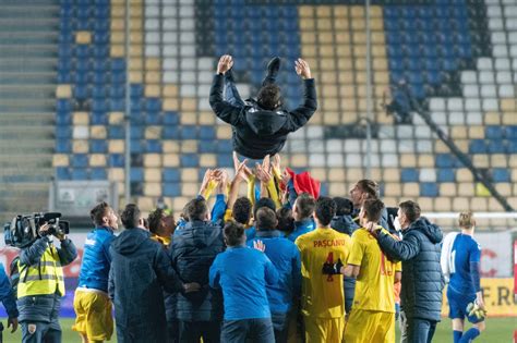 In casa e fuori germania u21 in casa, romania u21 fuori casa live betting. Adi Mutu, asul din mânecă al României U21 la Euro! "Geniul este pe bancă"