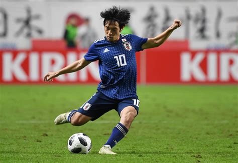 The team has also finished second in the 2001 fifa confederations cup. サッカー日本代表「散歩隊in大阪」 中島翔哉や眼鏡姿の柴崎岳 ...
