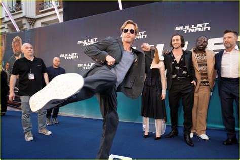 Photo Brad Pitt Joey King Bullet Train Paris Premiere Photo