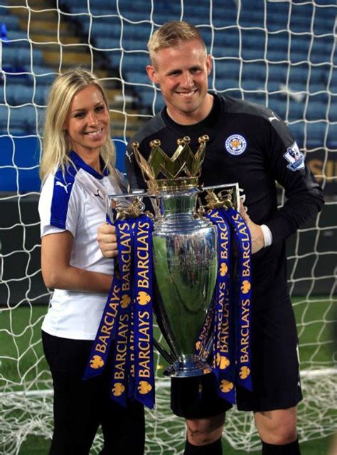 The couple had their wedding in 2015 in a beautiful ceremony. Kasper Schmeichel Height Weight Body Statistics - Healthy ...