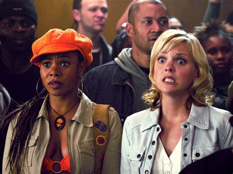 It is a spoof of several films and television shows, with a primary focus on scream and i know what you did last summer. Watch Scary Movie 3 online in HD quality and free on ...
