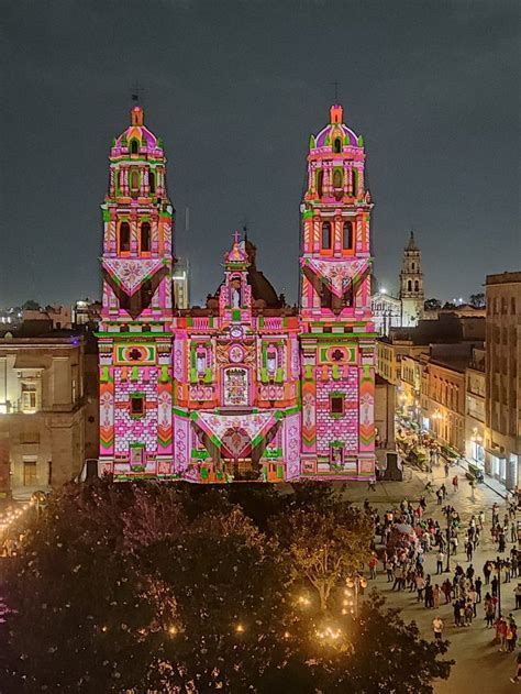 Inició la fiesta de luz 2023 sobre fachada de la Catedral Metropolitana