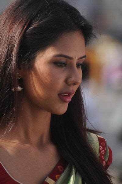 Movie Sonam Bajwa Photos Videos Reviews Beautiful Face Beauty Girl Beautiful Actresses