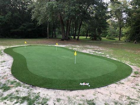 This indoor putting green mimics the gentle curve of a natural outdoor model, yet situated upon dark hardwood flooring, makes. Turf Avenue | 15' X 30' Putting Green Kit, EZ Putting ...