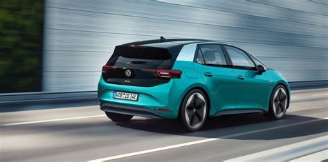 Volkswagen Id3 Electric Car Debuts With A 342 Mile Driving Range The