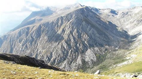 Putriserva naturale monte velino into our magliano de' marsi online trip maker and find out what's close by, where to stay, and where to head next. Gruppo del Monte Velino - YouTube