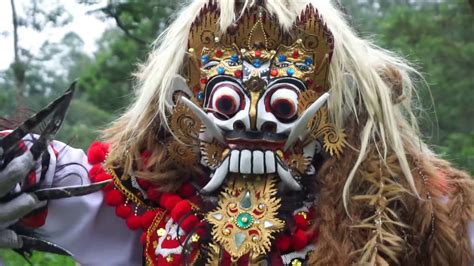 Penjual topeng (mainan) rampak buto gedruk, mahkota dayakan, baju kostum kesenian tradisional. Paling Populer 23+ Gambar Lucu Leak Bali - Richa Gambar