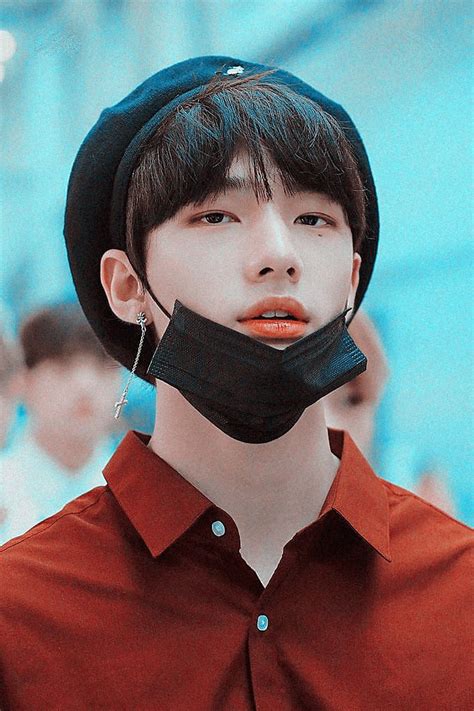 For stray kids' hwang hyunjin #황현진 #lovestay hyunjin reaching 1m views just by doing the bare minimum his powerpic.twitter.com/xhuubwjrkg. Image about cute in *:・ﾟ *:・ﾟ hwang hyunjin / 황현진 by ˗ˏˋ ...