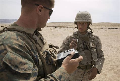 marines gear up to train more women now that all combat jobs open