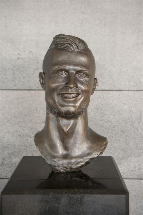 Remember that cristiano ronaldo bust revealed at madeira's airport in march that everyone totally mocked? PORTUGAL MADEIRA FUNCHAL STATUE RONALDO CR7 Editorial ...