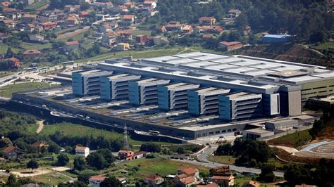 Simple Science: How to Make a Volcano with Kids