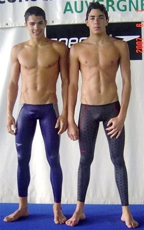 Friendly Guys In Speedos Lycra Men Babes Swimwear