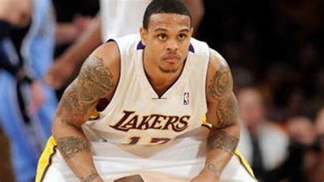 Shannon Brown Comes Off Bench To Spark La Lakers Win Over Chicago Bulls