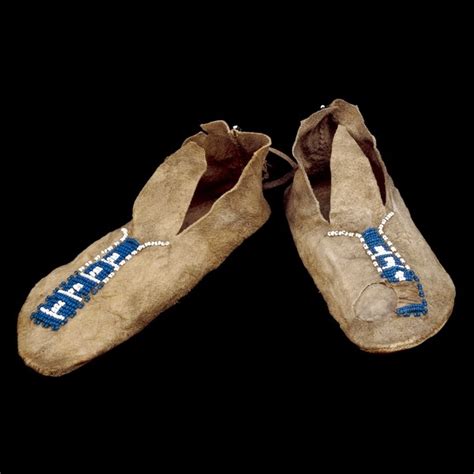 Foot Talk A Brief History Of Native American Moccasins